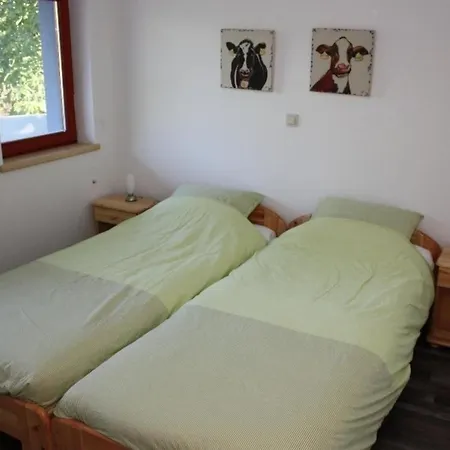 Holiday home Haus Mit Grossem Garten, Terrasse Und Balkon